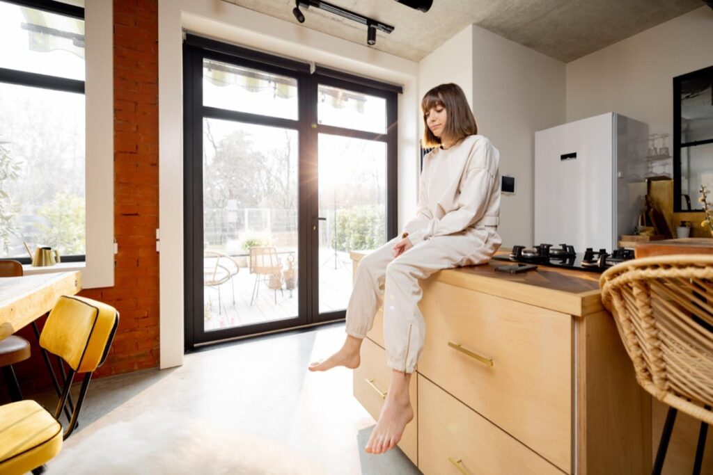 Warmia, znana ze swojego malowniczego krajobrazu i bogatej historii, staje się coraz bardziej pożądanym miejscem dla inwestorów poszukujących terenów pod budowę domów czy działalność gospodarczą